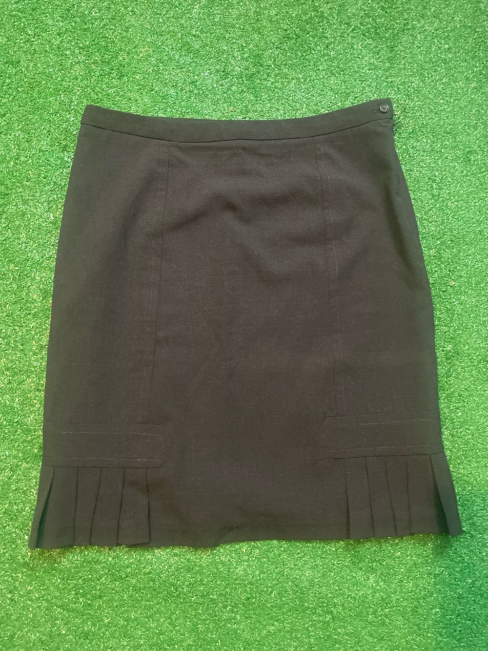 Max Studio Black Pencil Skirt with Pleated Hem